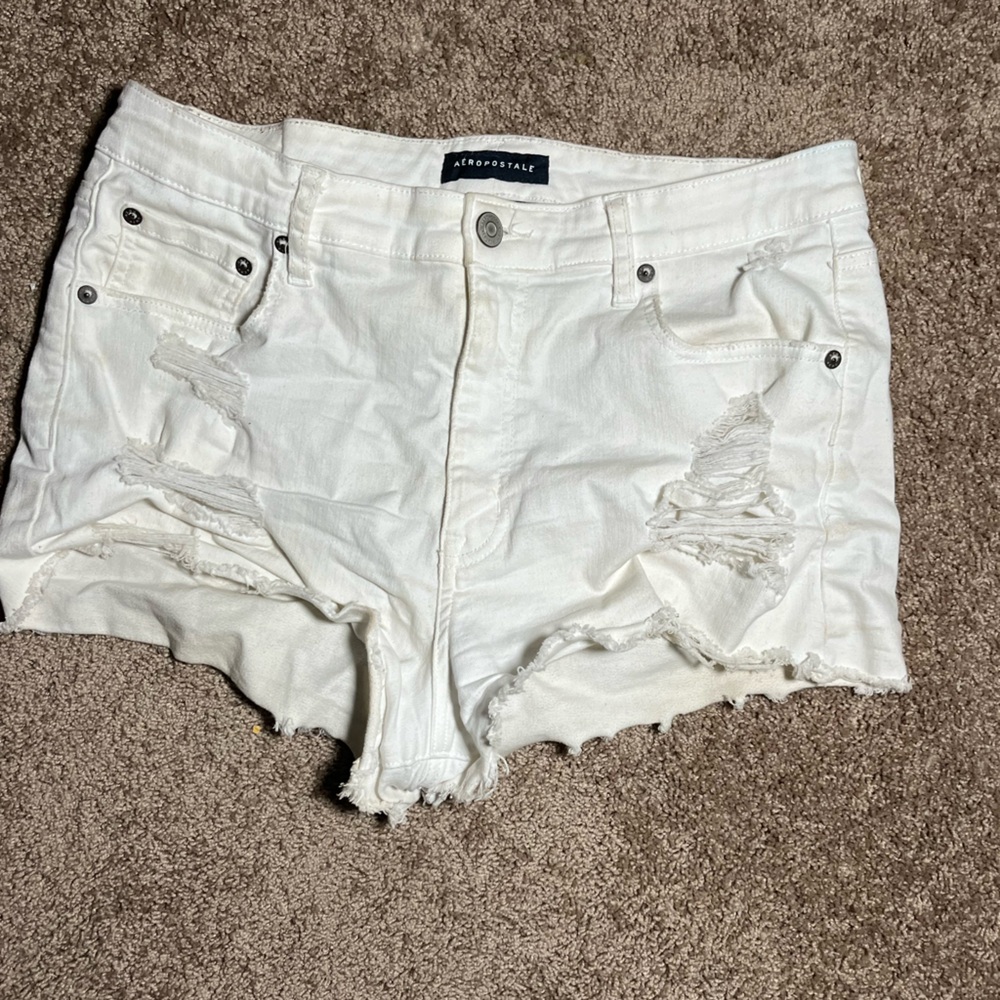 These white distressed Jean shorts are a 14 from Aeropostale.